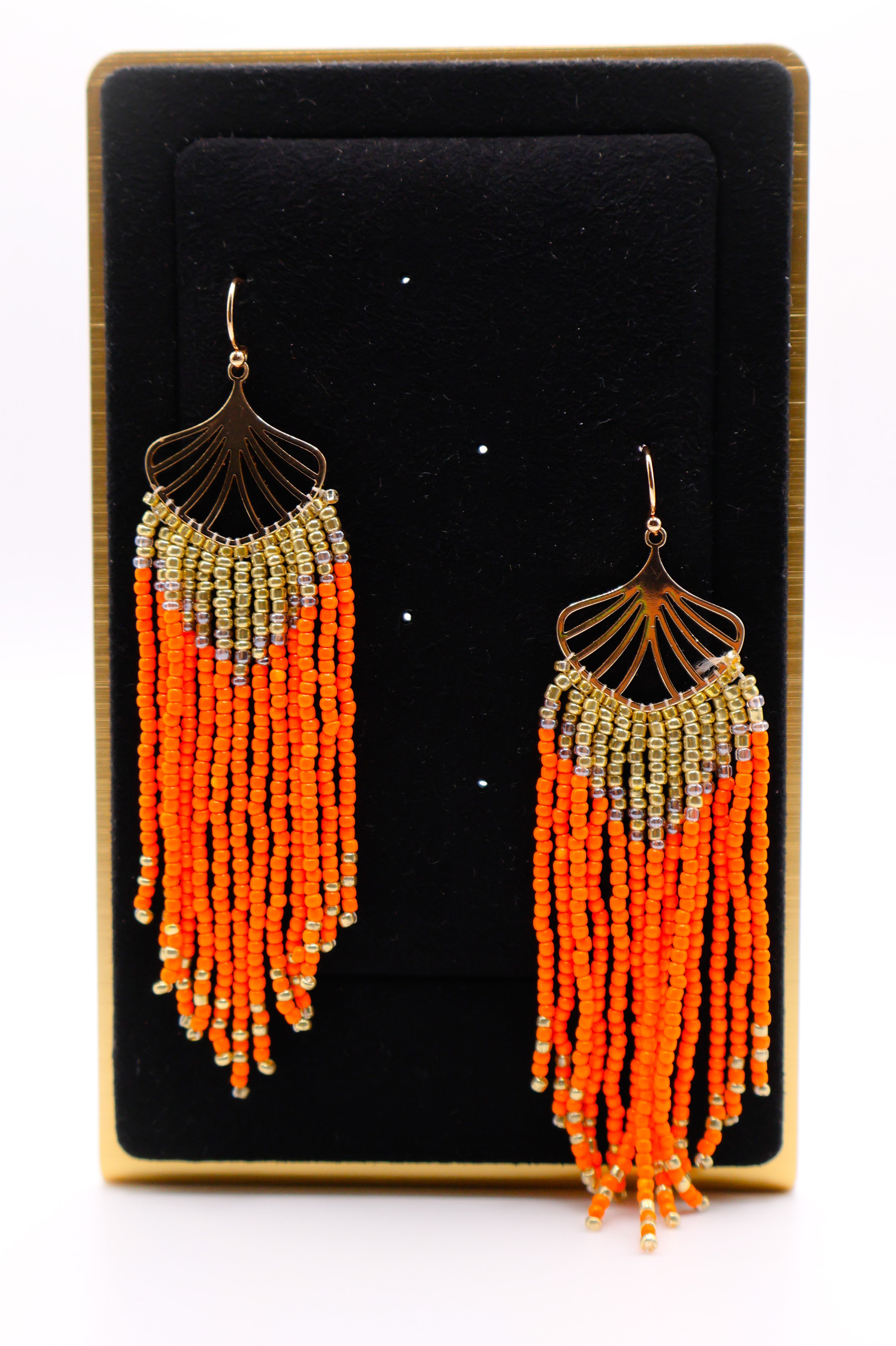 Golden Leaves Earrings – Luxury Gold Leaf Statement Earrings