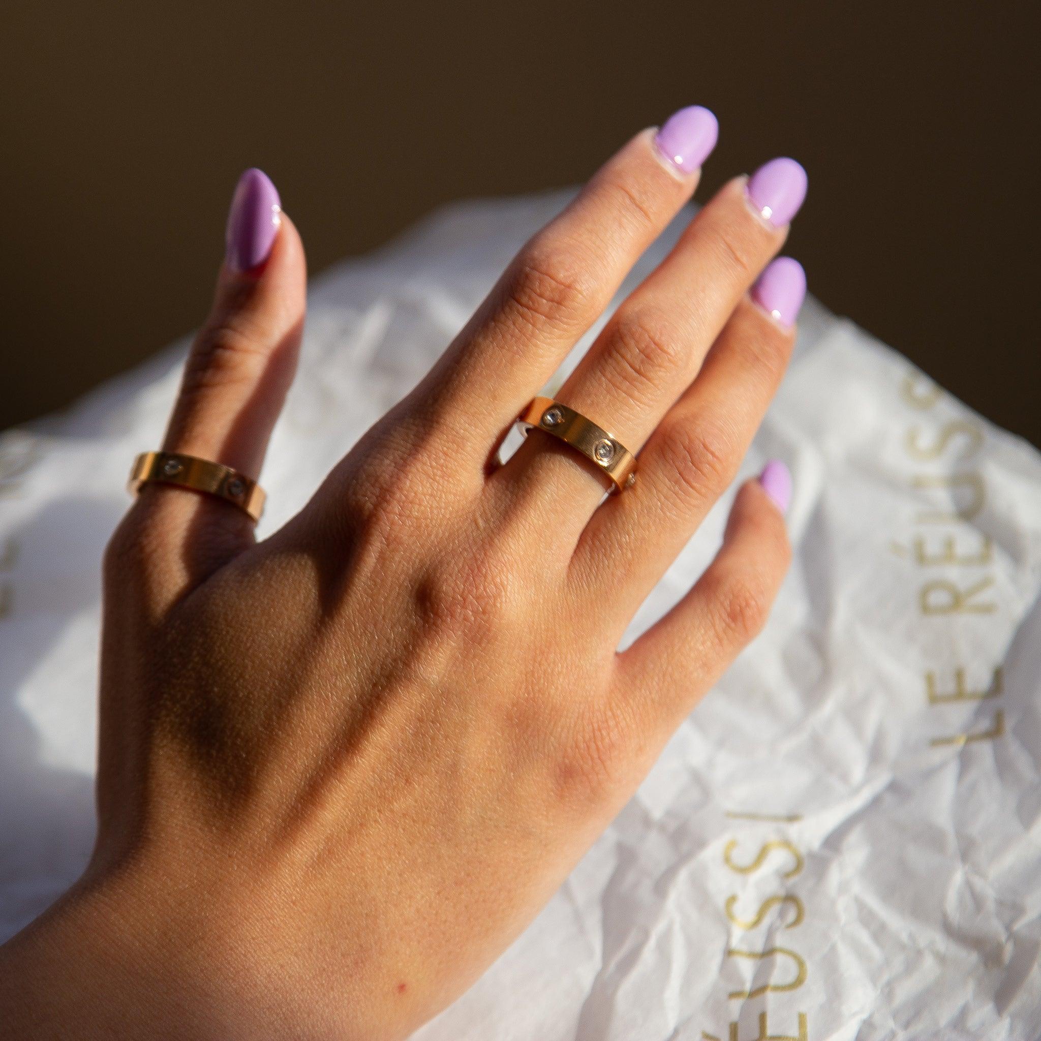 Radiant Rose Gold Gem Ring – Elegant Gemstone Statement Ring for Women