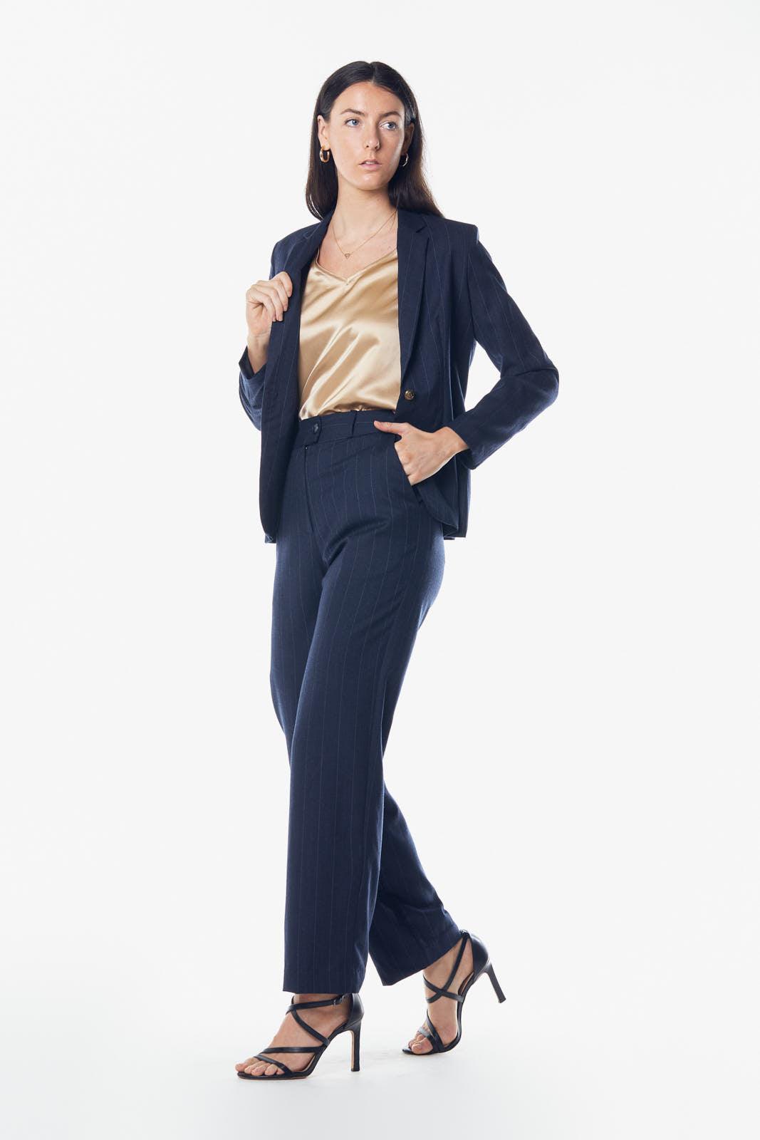 Women Classic Italian Wool Blazer – Timeless Tailored Blazer