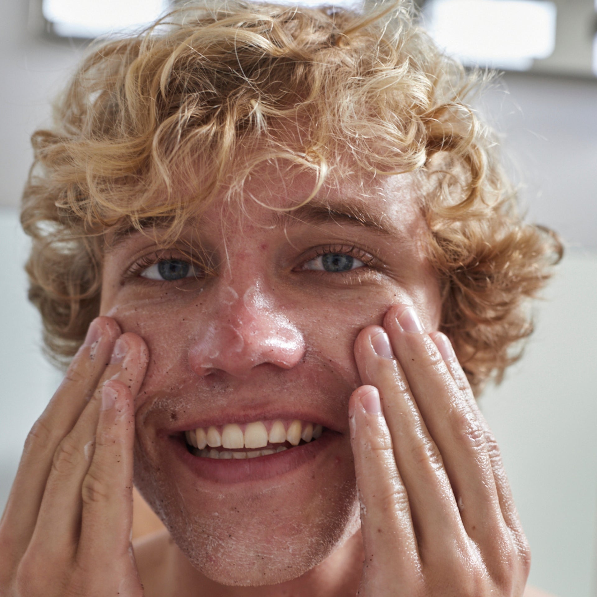 Exfoliating Scrub for Men